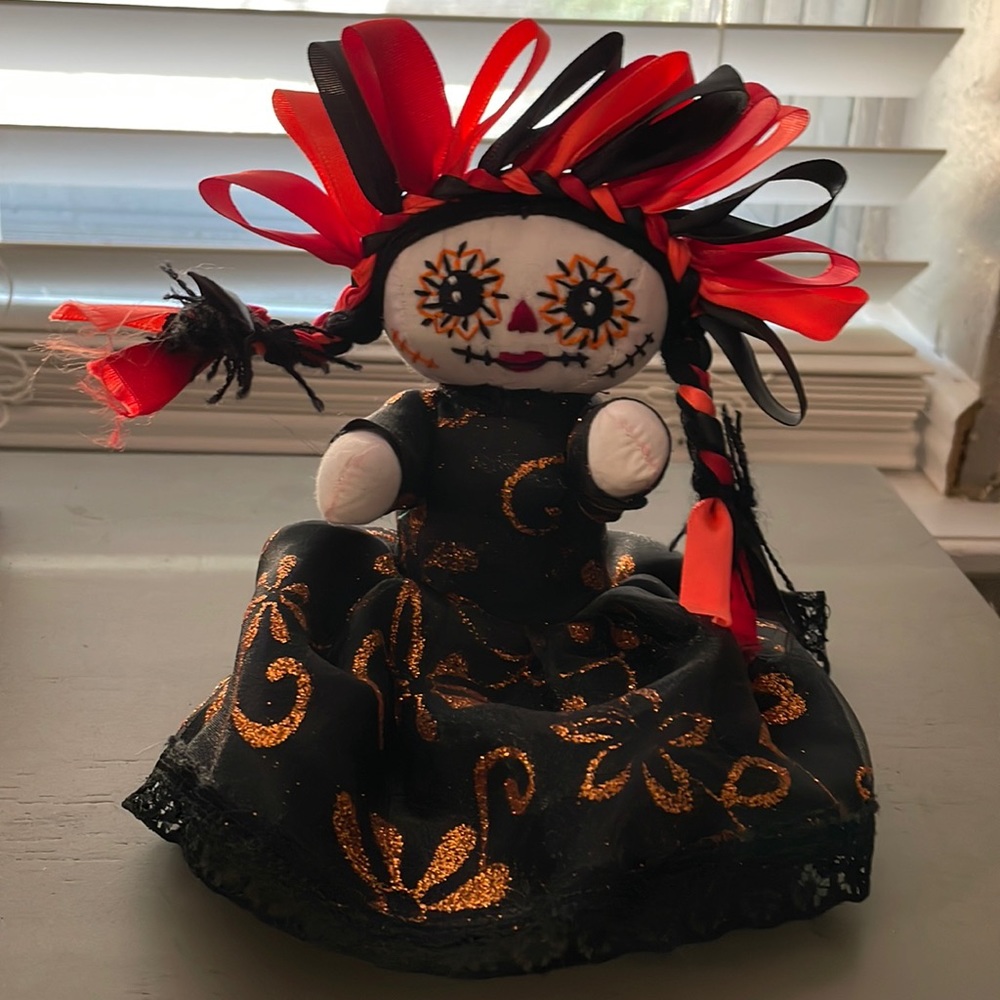 Catrina Halloween doll